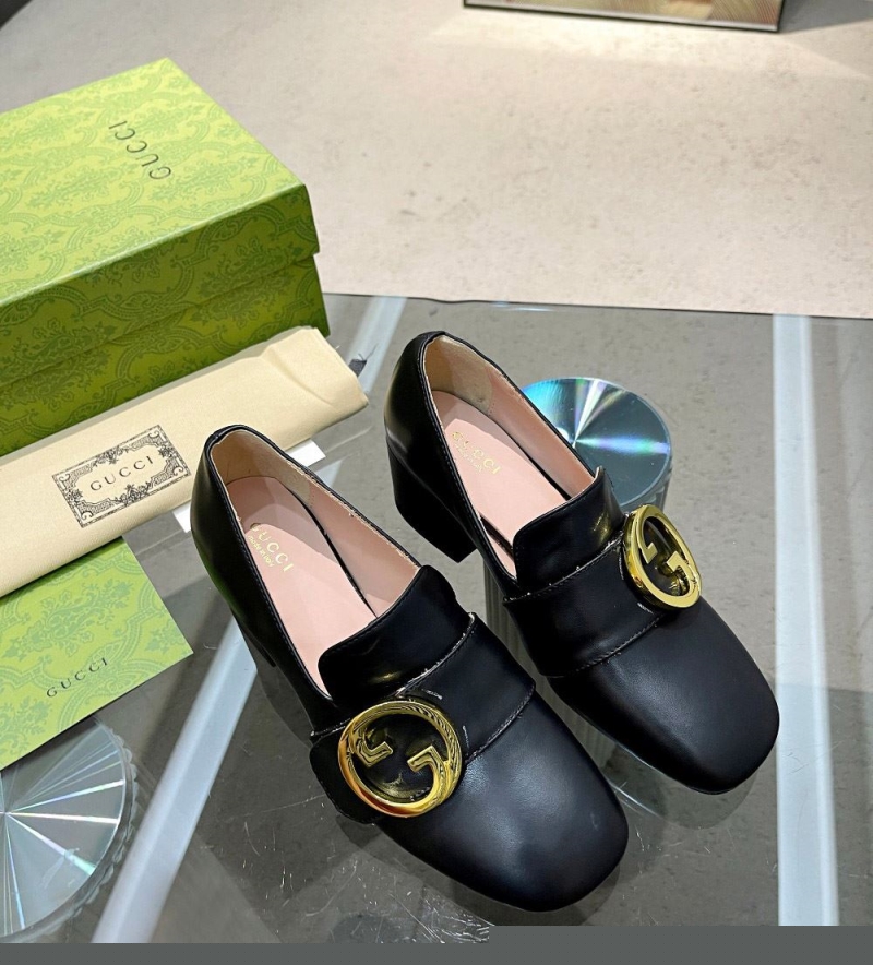 G*u*i high heels
